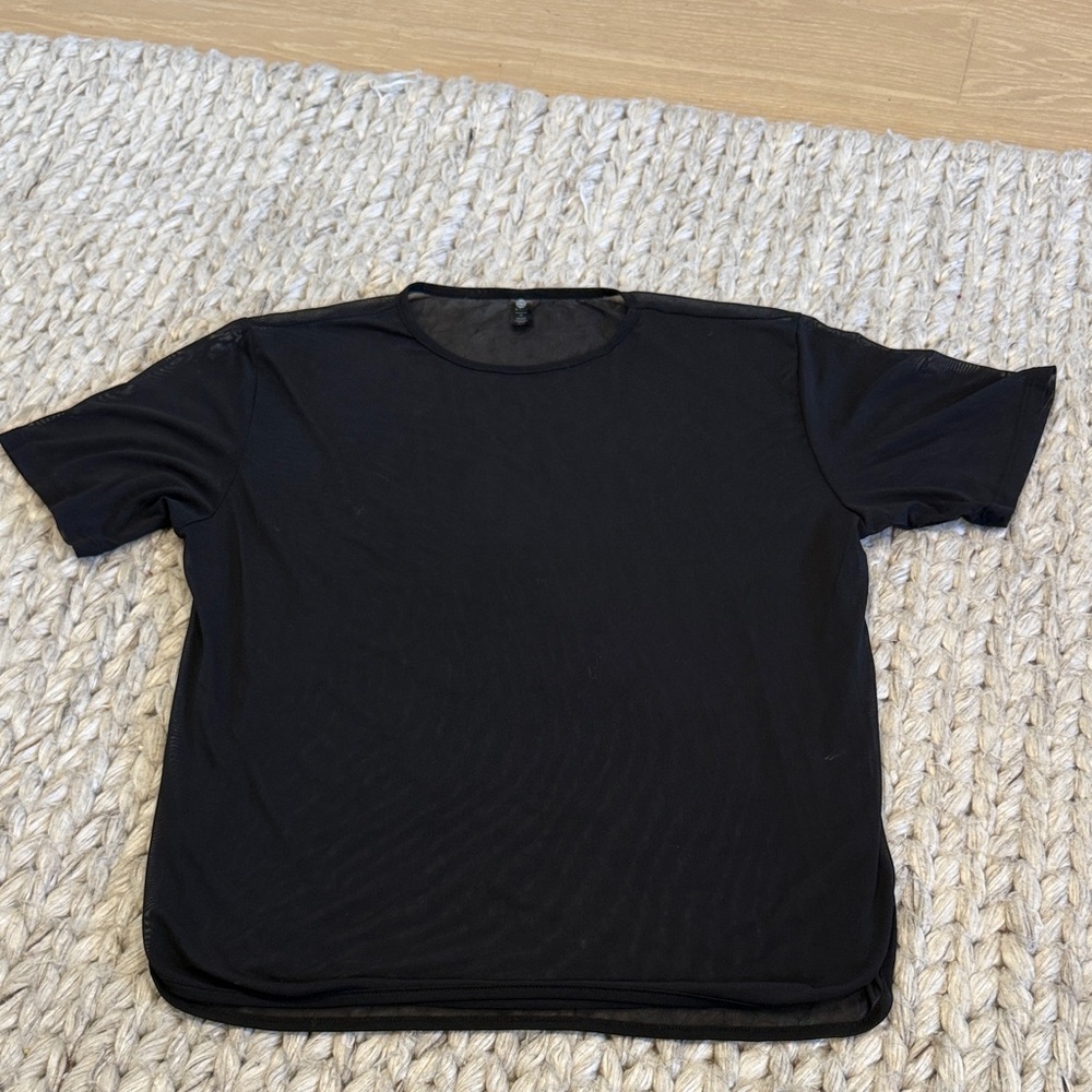 Noli Black Mesh Women’s Workout top